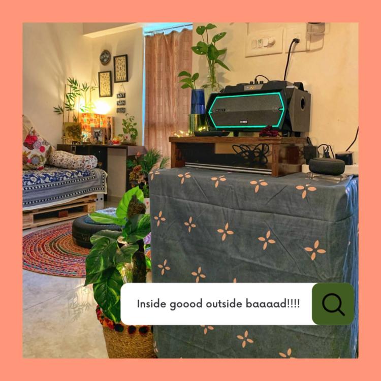 Bed sheet, bedsheet, image of bedcover, duvet, music